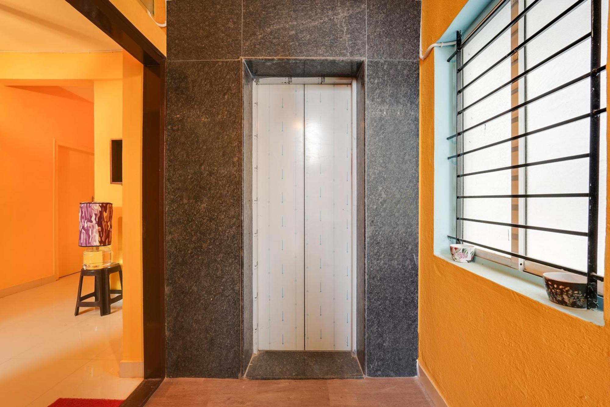 Collection O Veritas Grand Bengaluru Kültér fotó